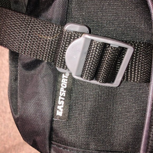 backpack - Picture 2 of 5